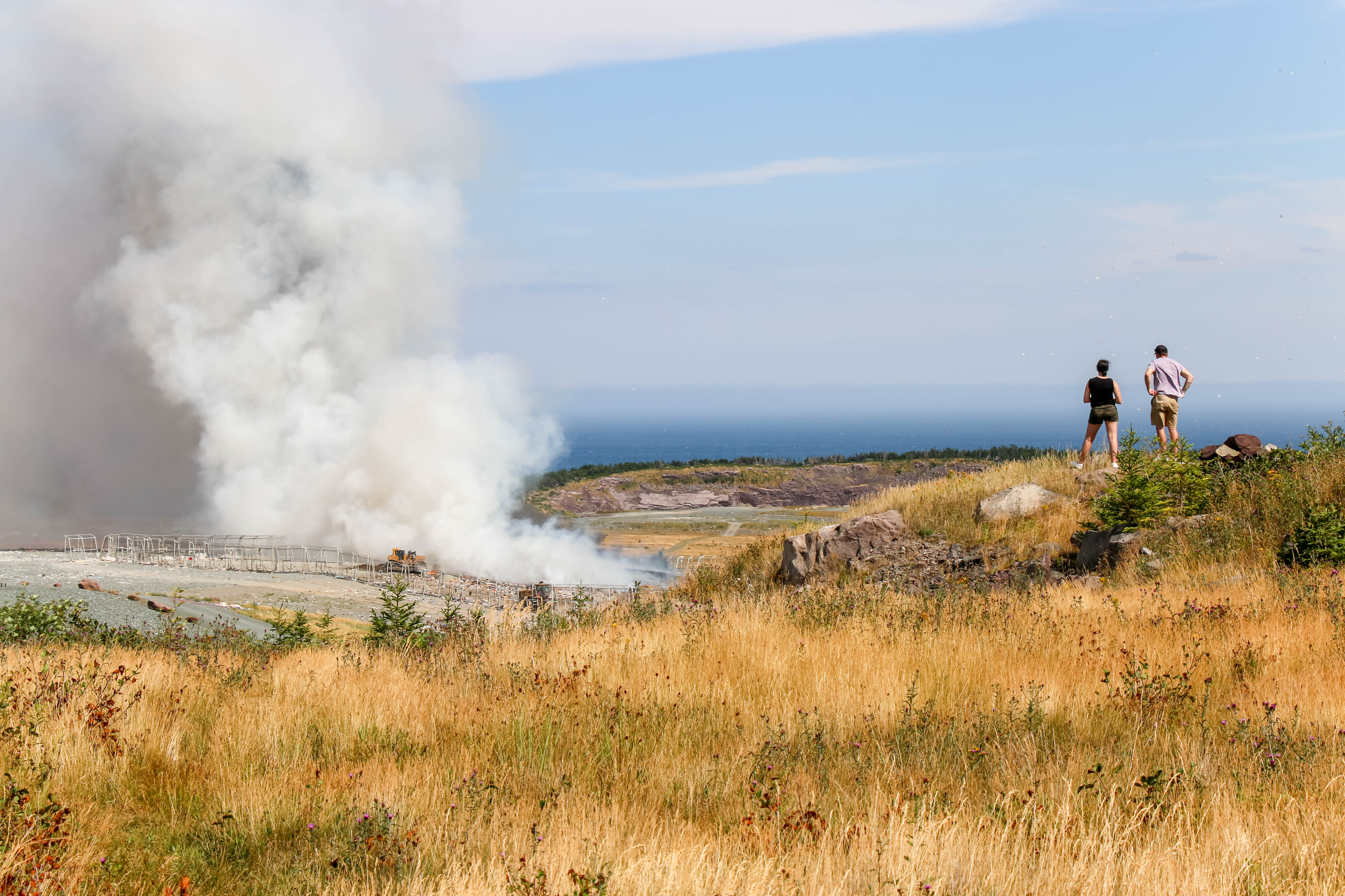 Fire burning at Robin Hood Bay, public urged to stay away - Vimarsana News